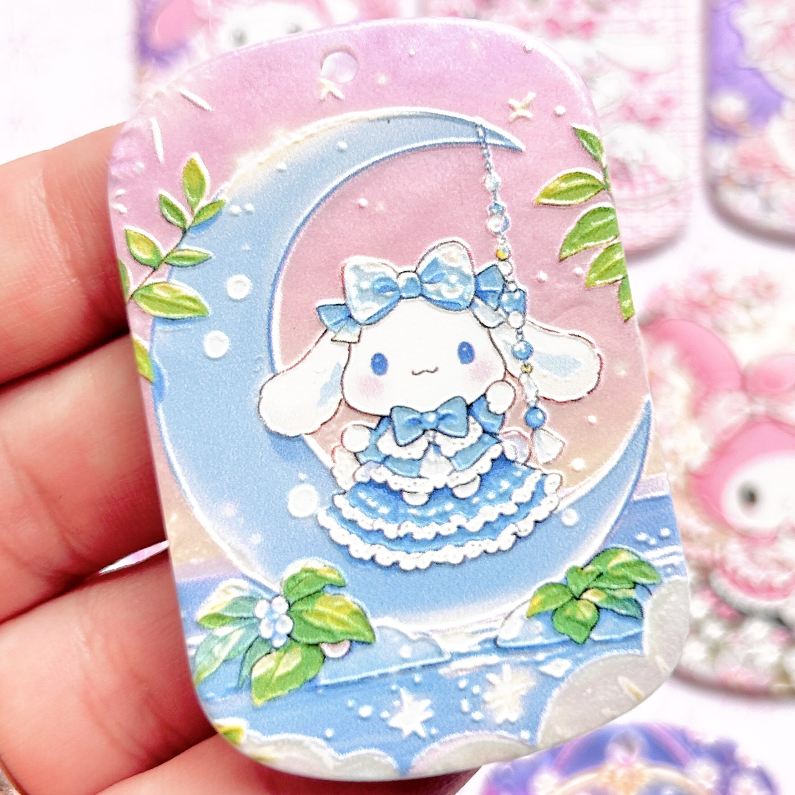 Melo & Cinna Acrylic Pendant 1pc - Image 11